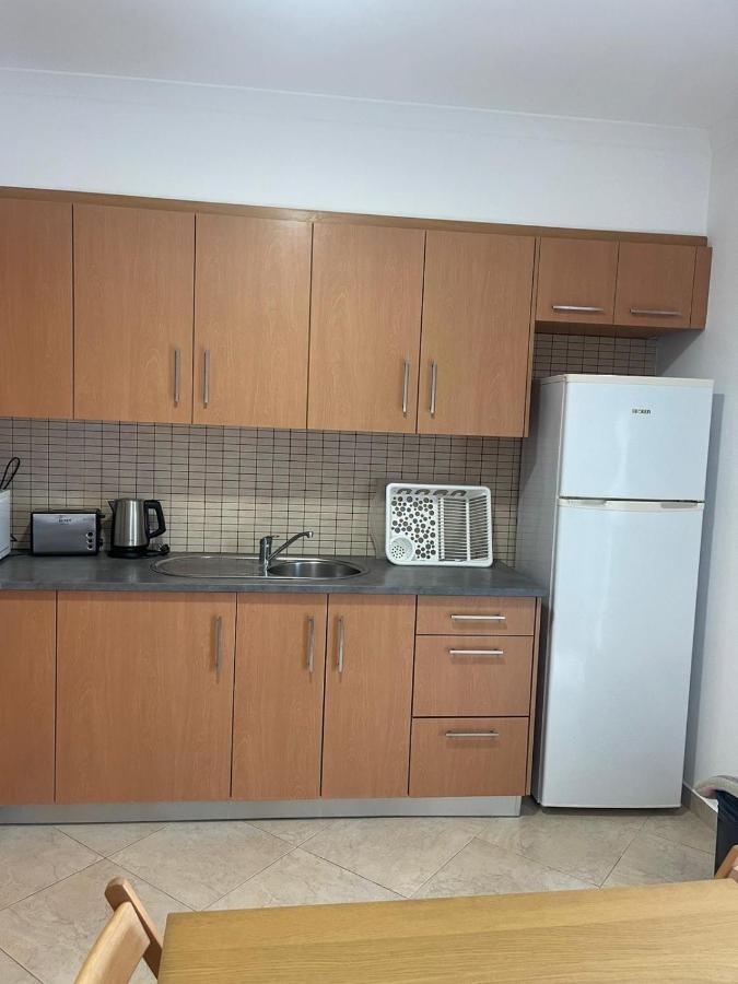 Cricket Apartments Феррел Экстерьер фото