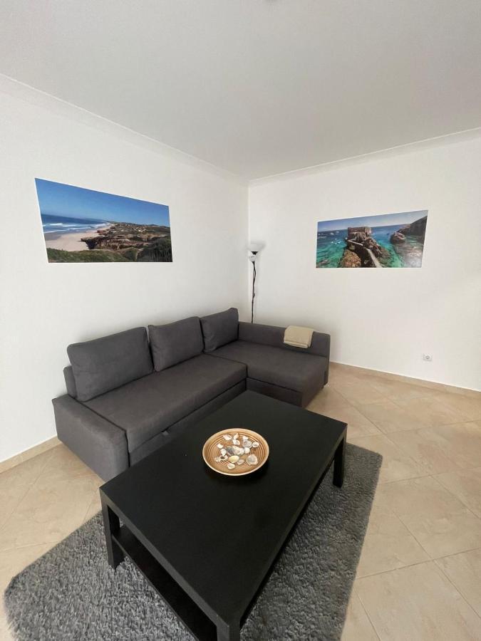 Cricket Apartments Феррел Экстерьер фото
