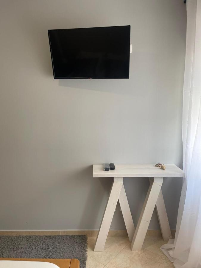 Cricket Apartments Феррел Экстерьер фото